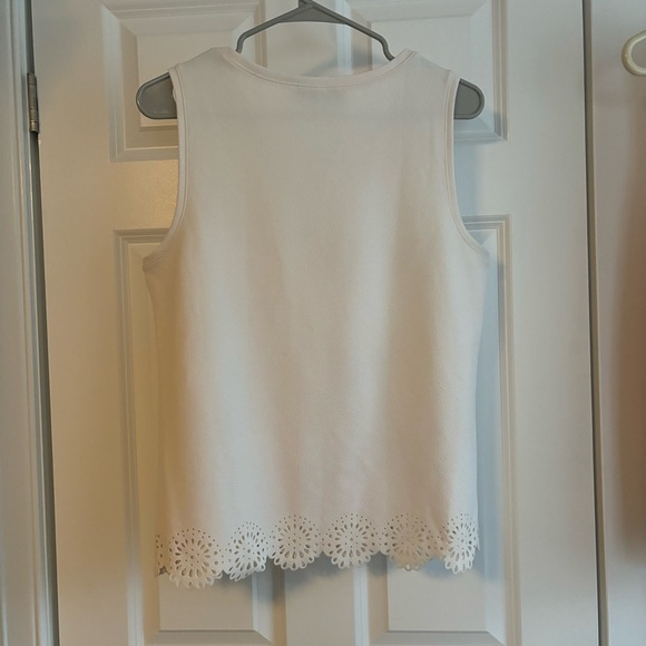 Loft cream tank top size M - Picture 3 of 3